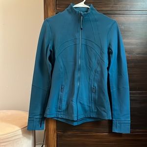 barely worn lululemon define jacket